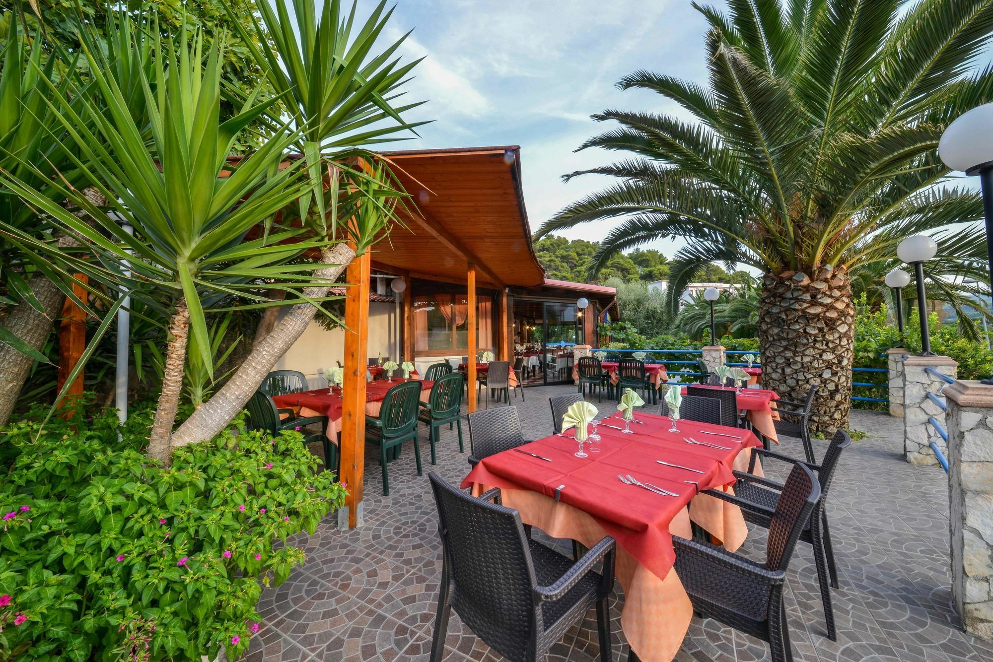 Hotel Piccolo Paradiso Peschici Exterior foto